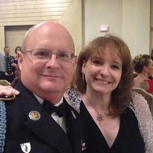 Meet your Posher, Suzanne