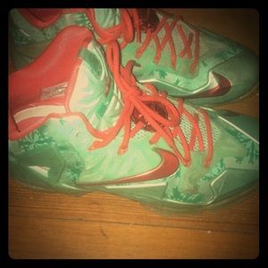 Christmas lebron 11's