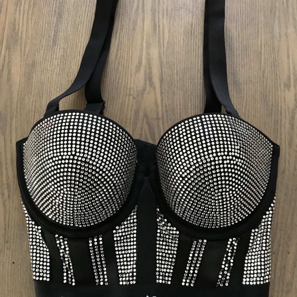 🆕Balmain x Victoria’s Secret Swarovski 34C Corset - Picture 3 of 8