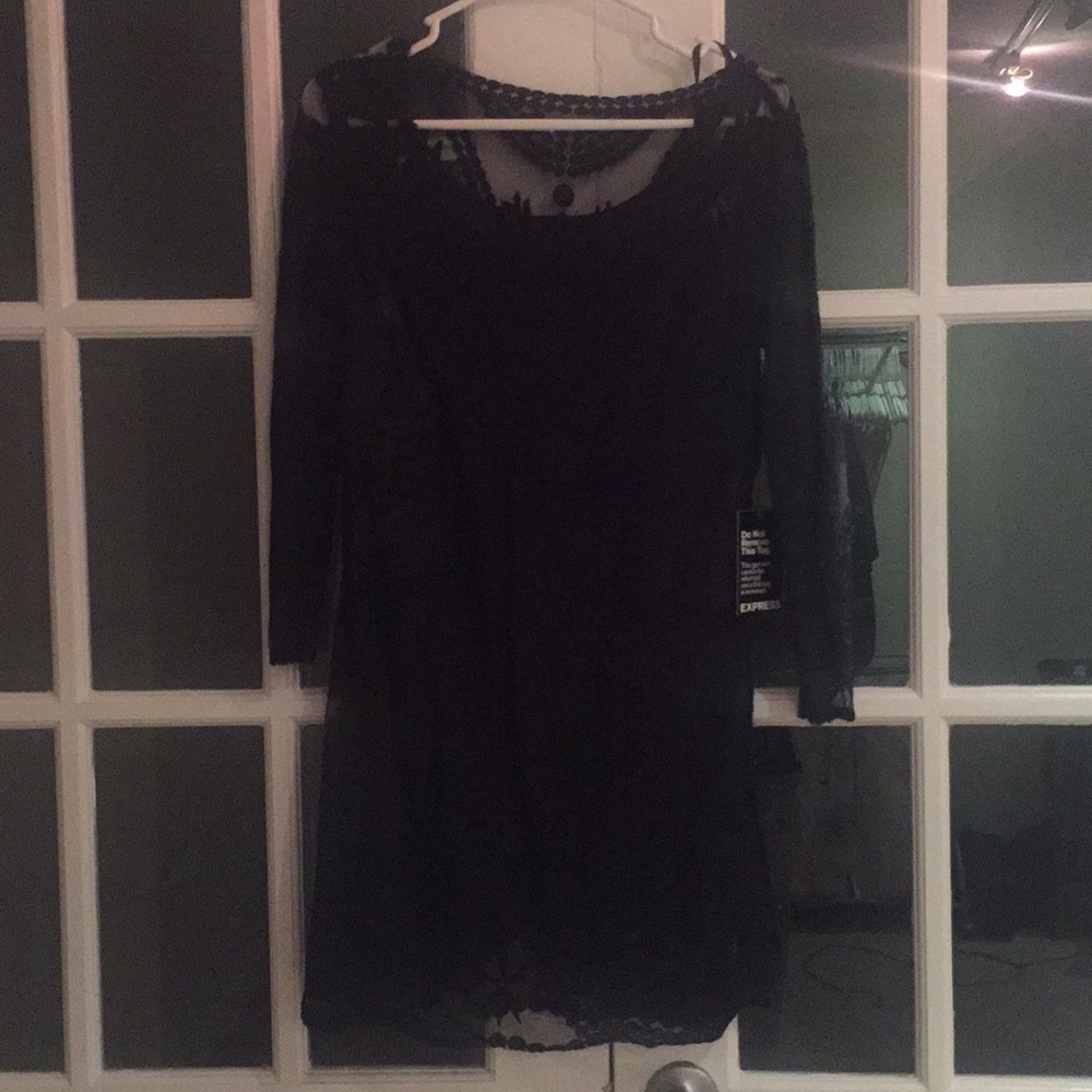 NWT Express LBD