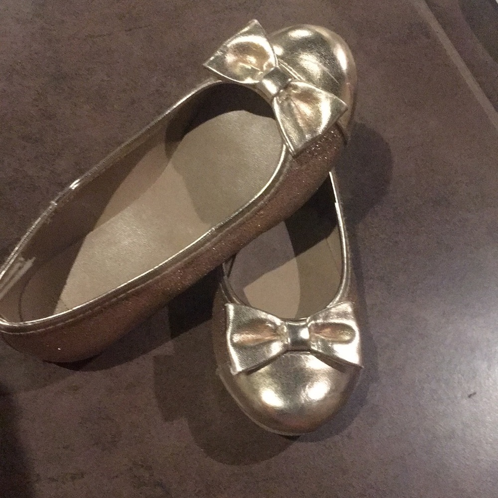 Little girl flats