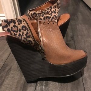 Lucky Brand Shoes