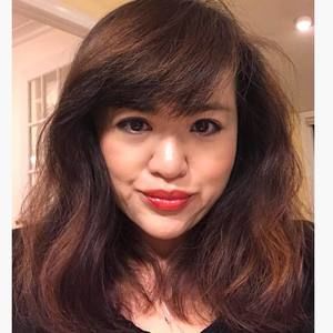 Meet your Posher, Mia
