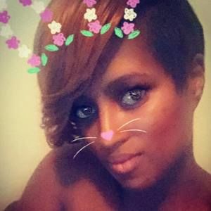 Meet your Posher, Nadia