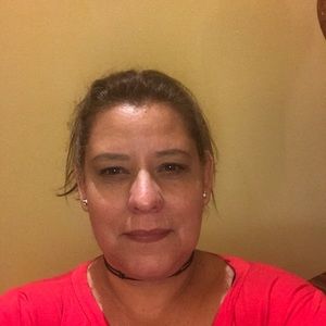 Meet your Posher, Ivette
