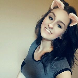 Meet your Posher, Nina