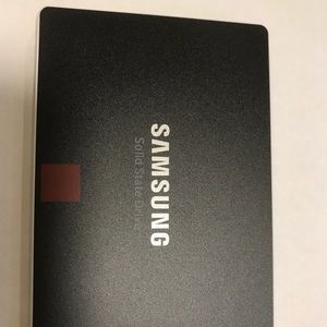 Samsung SSD. 850 PRO. 250GB .