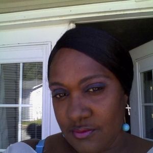 Meet your Posher, Shelia