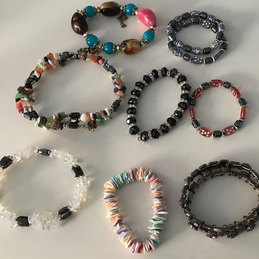 8 bracelet bundle! Great condition