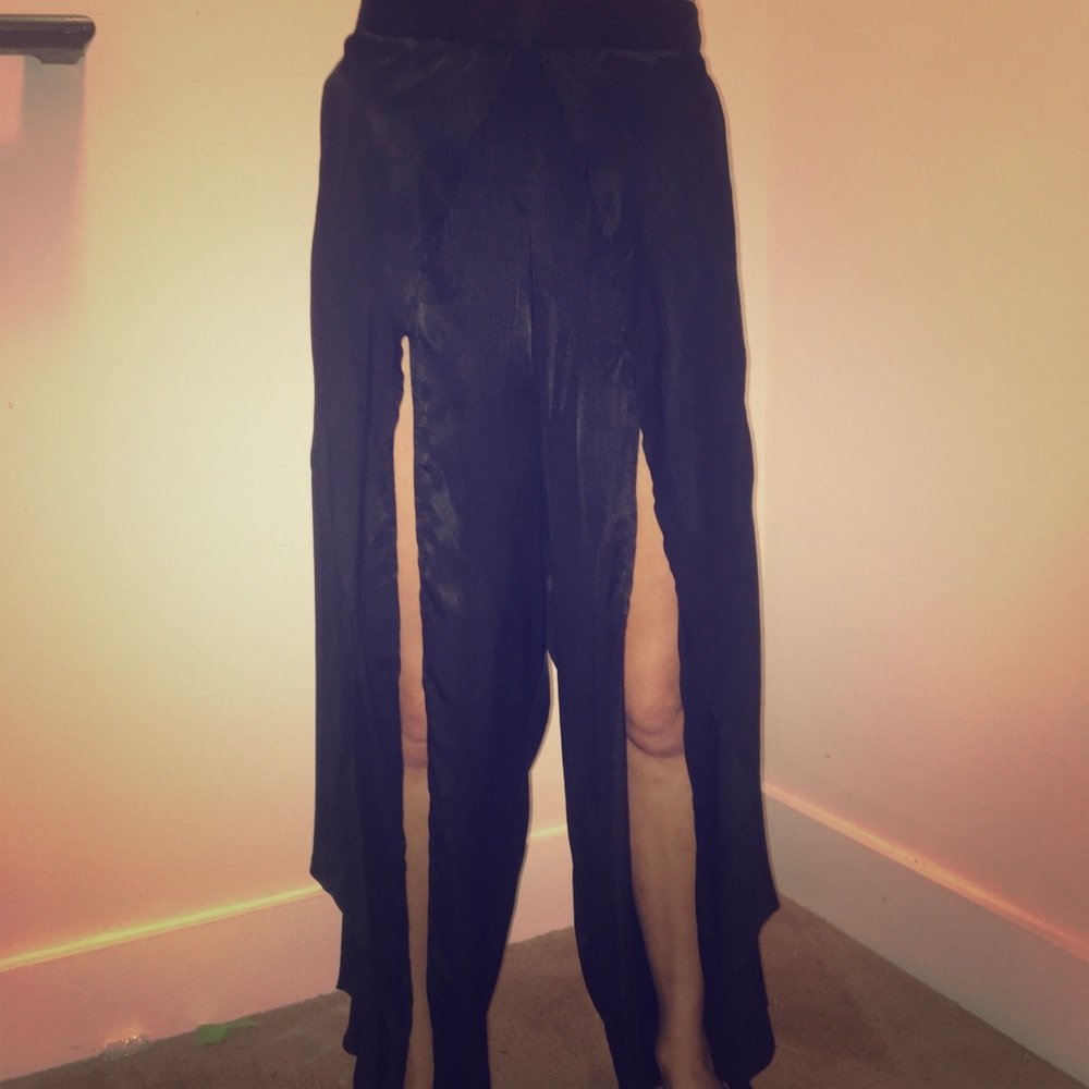 “SomeDays Lovin”. Satin, Black Pants