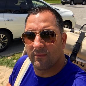 Meet your Posher, Mark