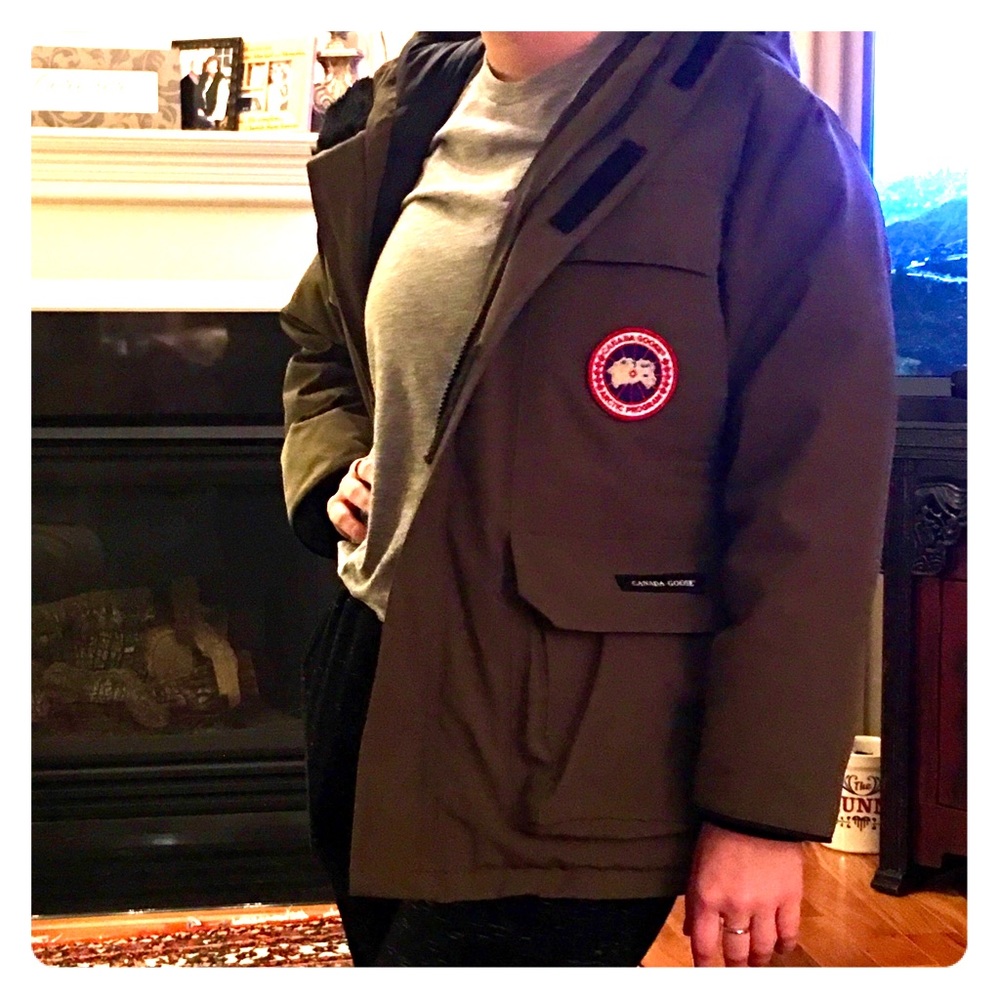 Canada Goose ( Authentic ) Expedition Parka