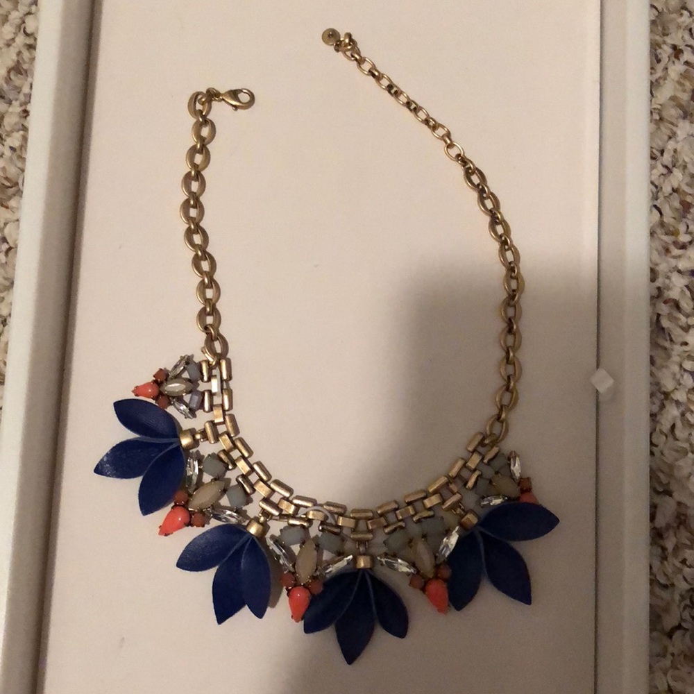 Stella and Dot Melia Necklace