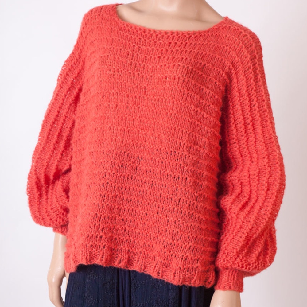 BRAND NEW/NEVER WORN CUSTOM MADE SWEATER