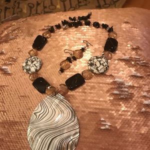 Jewelry set- necklace and earrings