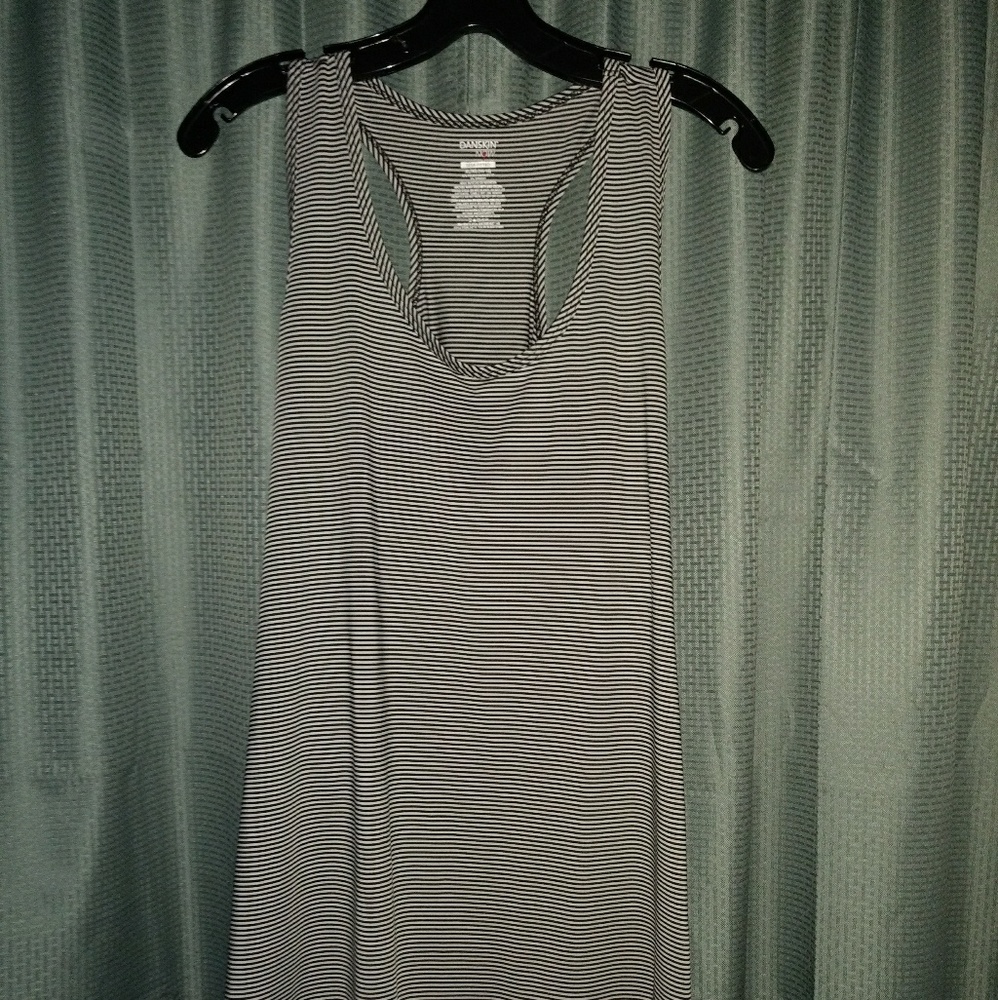 Danskin work out top