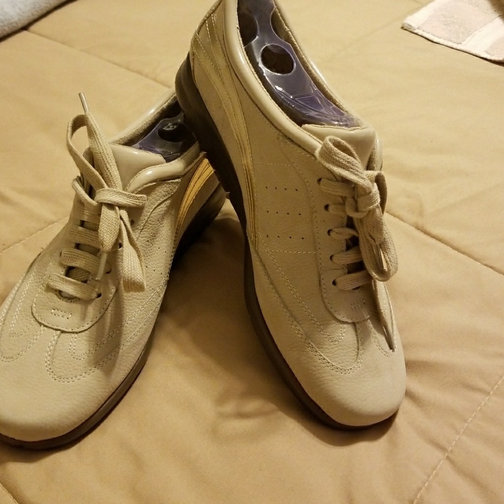 Air cushion Tie Up