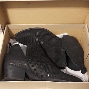 Dolce Vita Chelsea boots