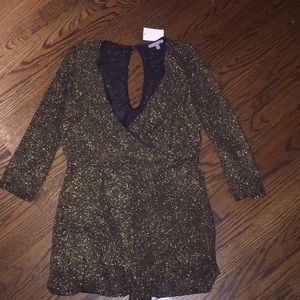 3/4 sleeve gold shimmer romper