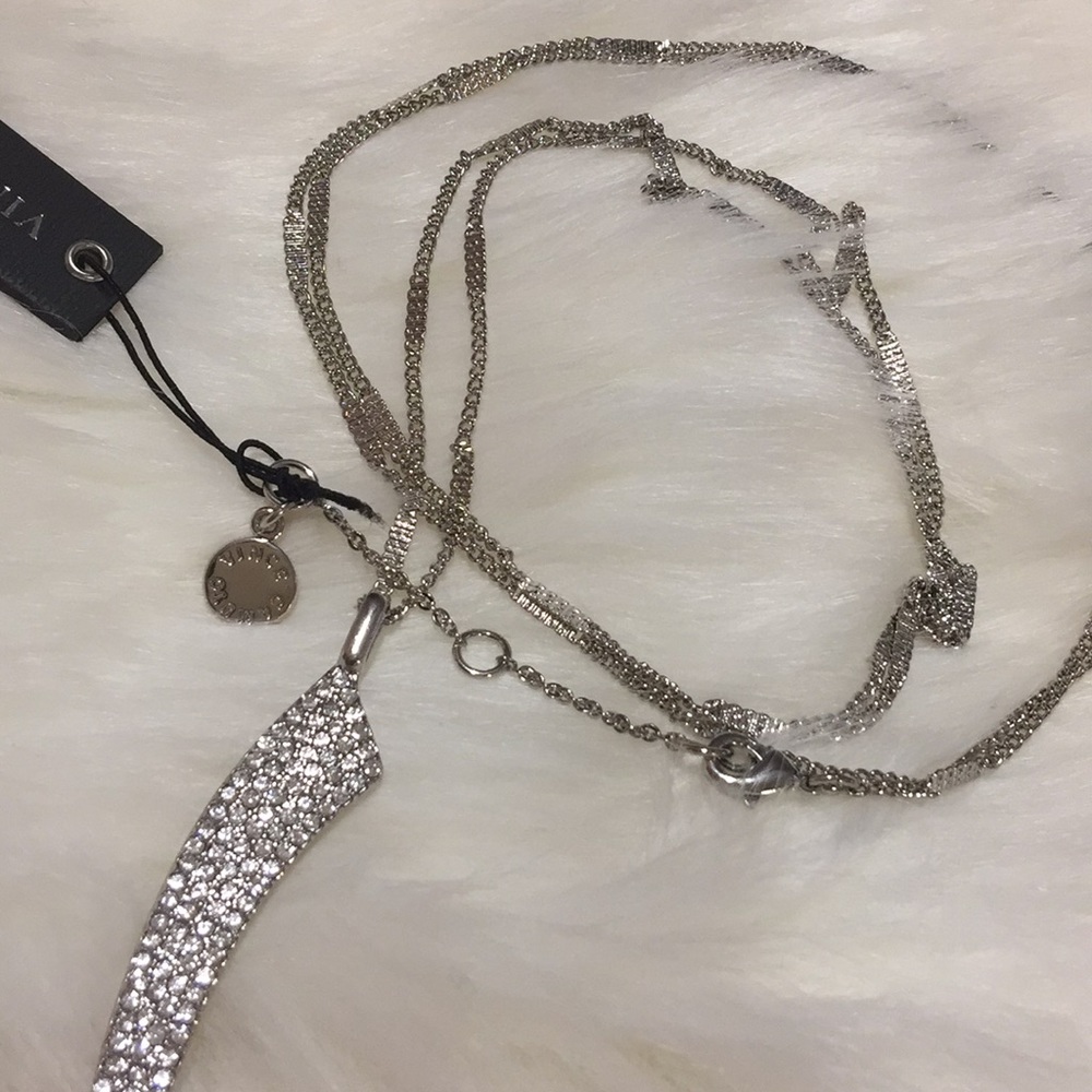 💕VINCE CAMUTO Crystals Horn necklace J99 - Picture 3 of 5