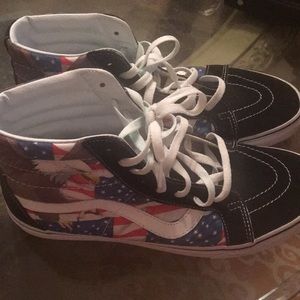 Hi Top VANS Freedom Pack