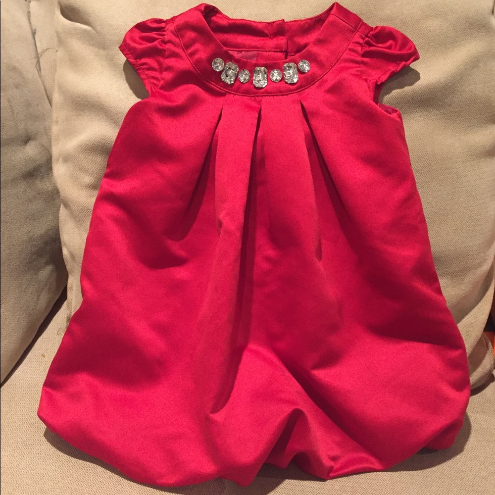 🎉 HP 1/14/18 🎉 Red Holiday Dress 💃🌲