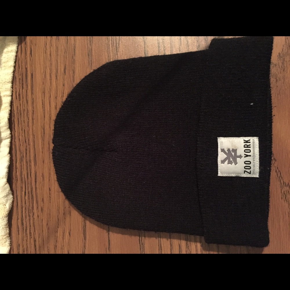 Zoo York beanie. Used in good shape