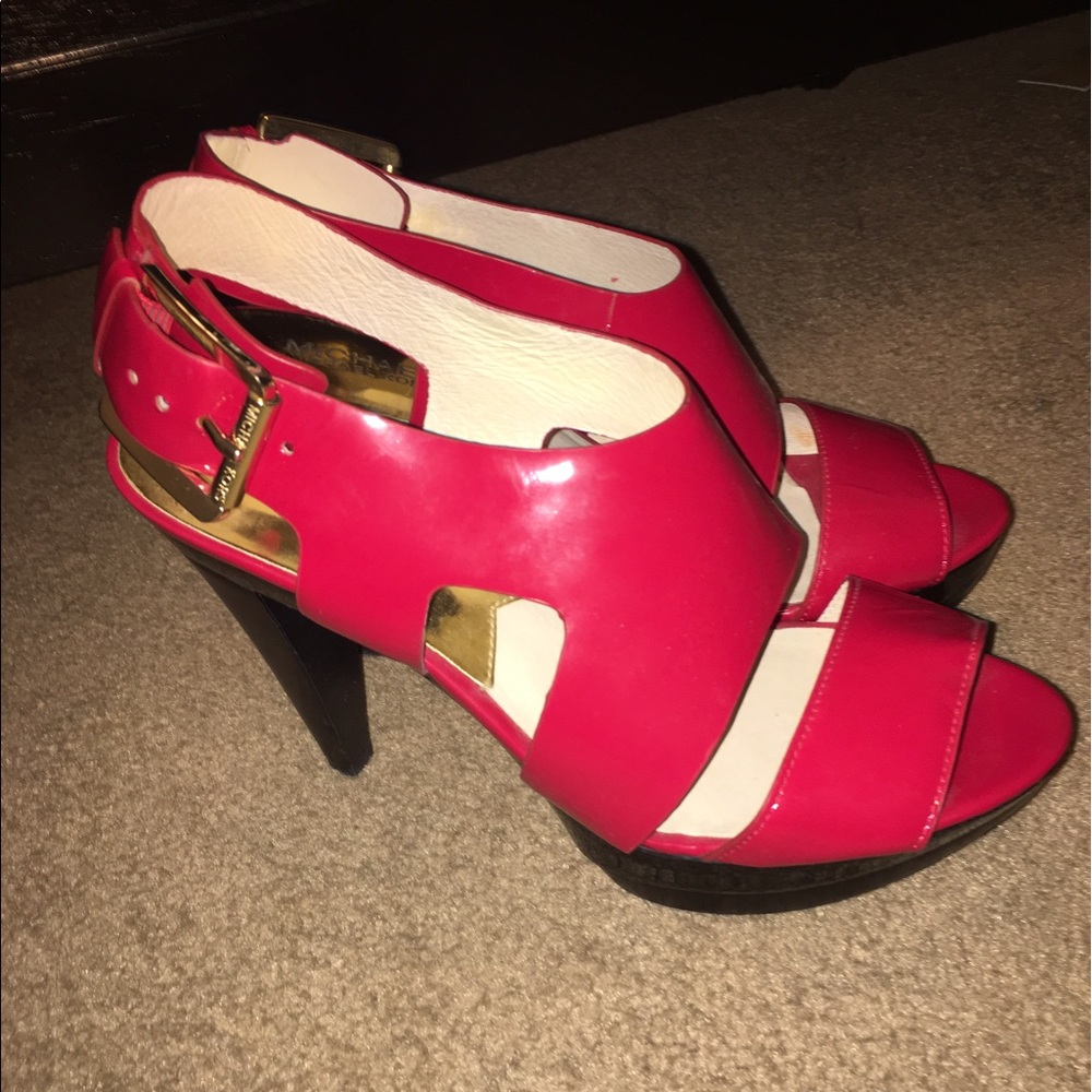 Michael Kors Heels ✨Valentine's Day Gift ✨❤️👠