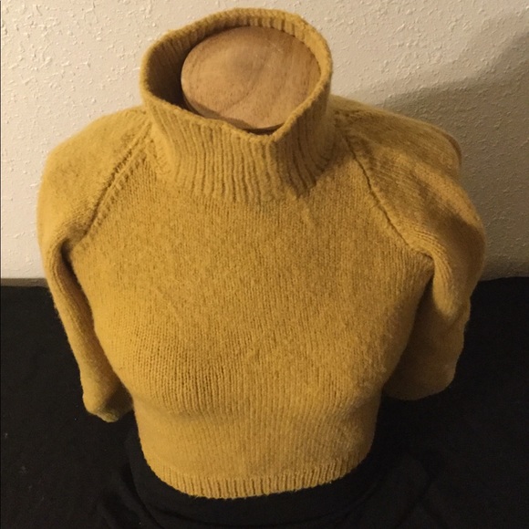 Mustard sweater - Picture 3 of 3