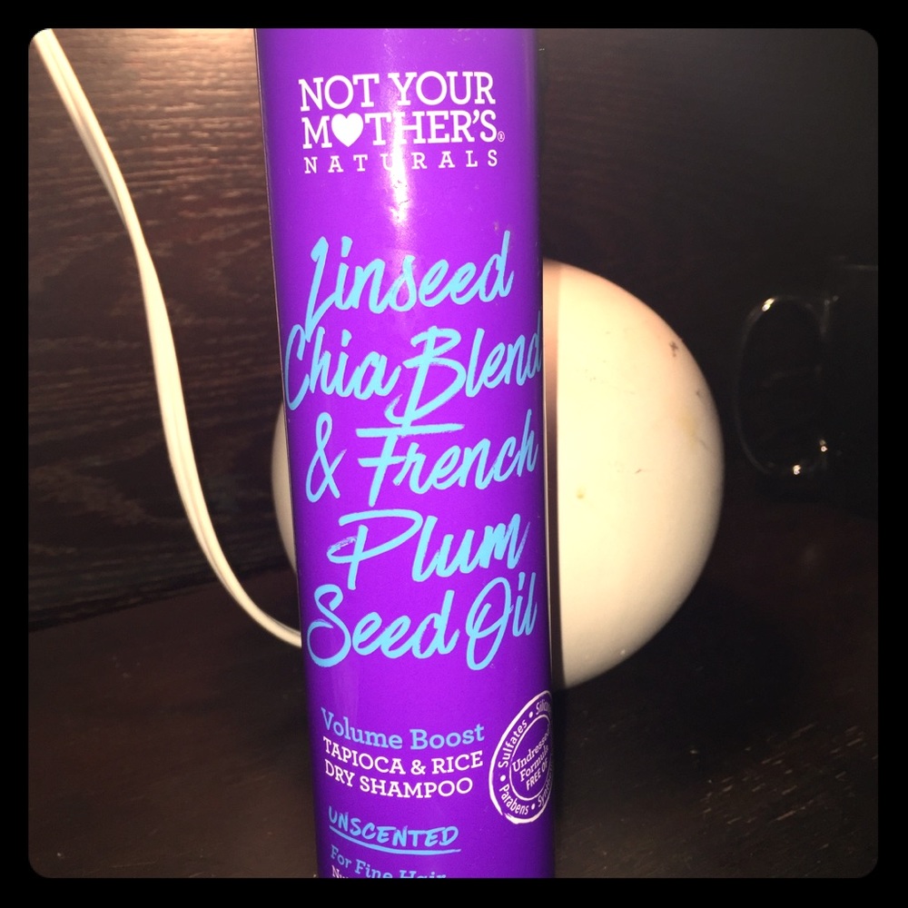 Not Your Mothers Dry Shampoo