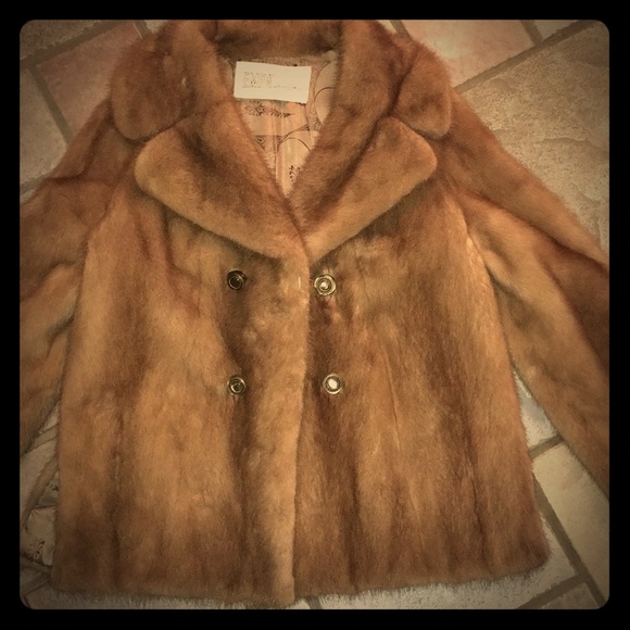 Emba the american mink Clearance