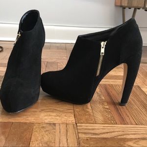 Dolce vita black suede booties