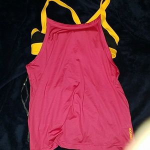 Reebok work out top