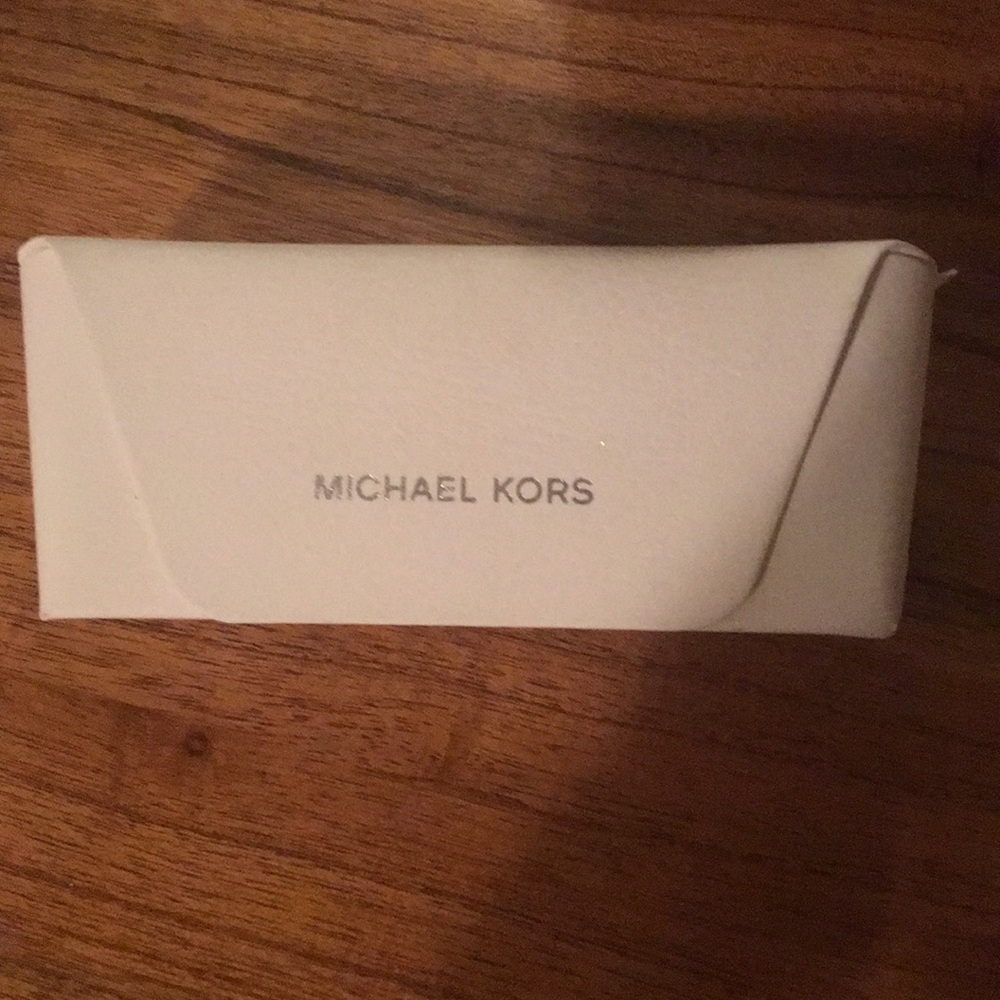 micheal kors sunglasses case