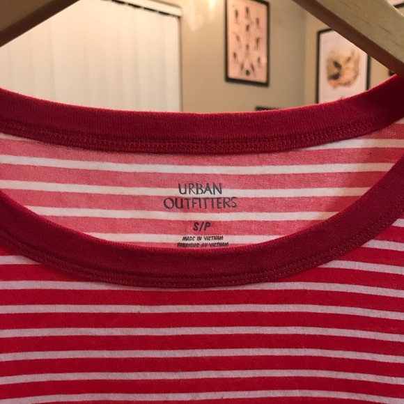 Red and white striped t shirt - Picture 2 of 2