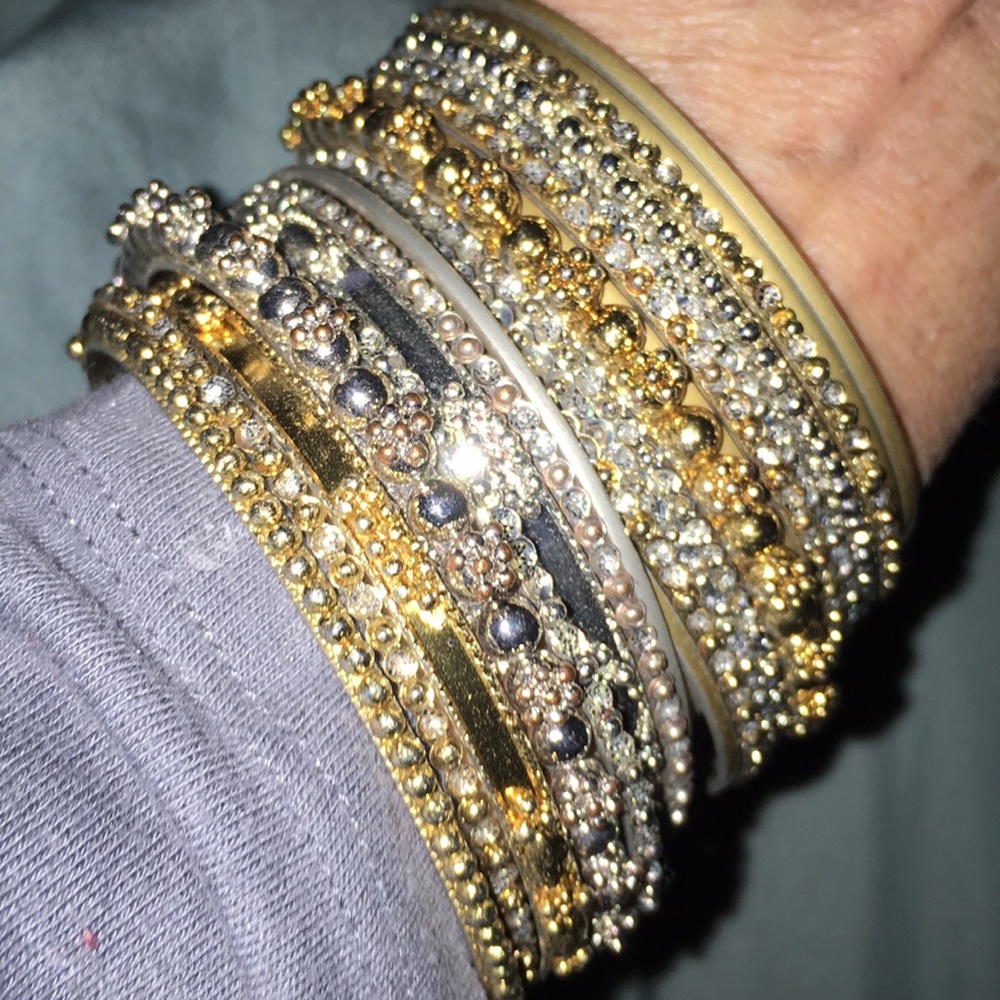Bangle bracelets - Picture 2 of 2