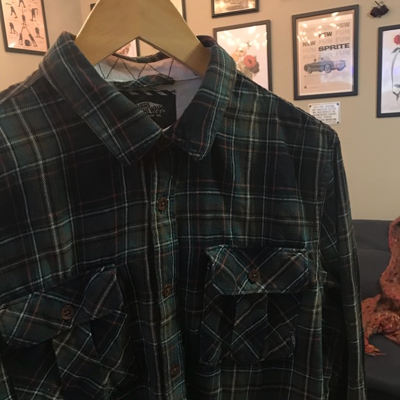 Vans plaid button down - Picture 2 of 4