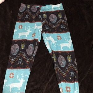 I am selling a cute pair of pants from Eye Candy