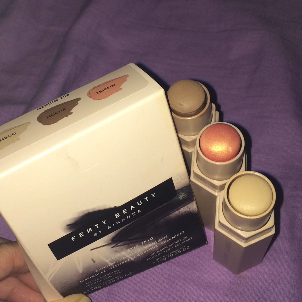 FENTY BEAUTY Match Stix in bamboo and trippin