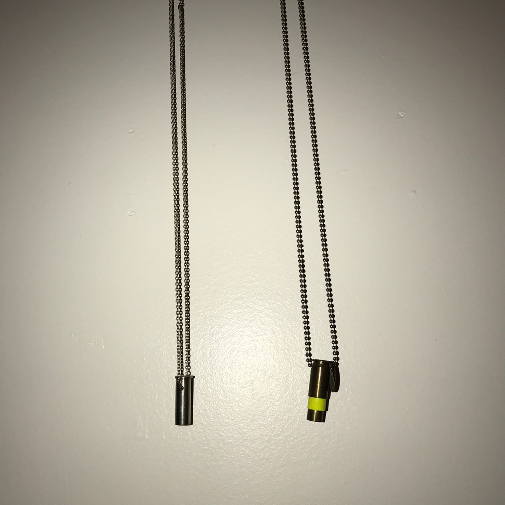 ORIGINAL half united necklaces