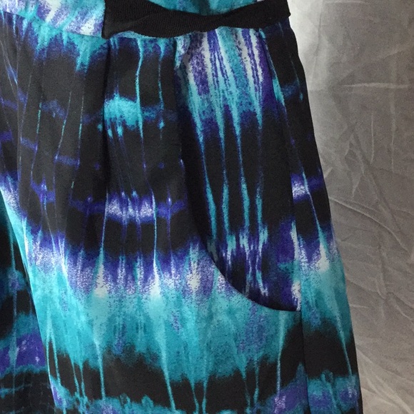 BeBop Multi-print dress size M - Picture 5 of 5