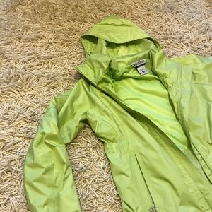 Columbia rain jacket