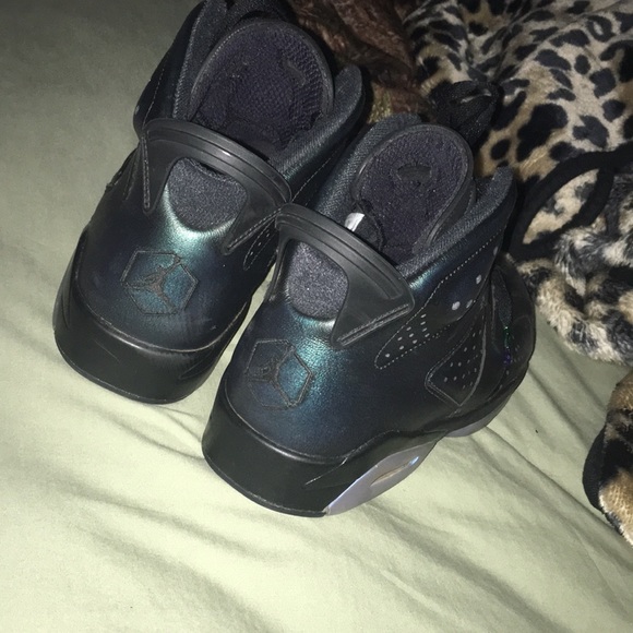 Jordan retro 6’s - Picture 2 of 3