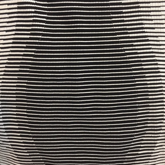 BCBGeneration striped mini skirt - Picture 4 of 7