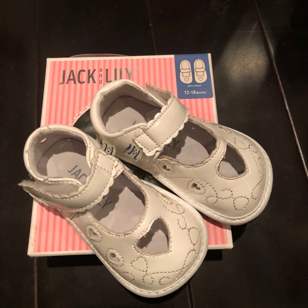 *Sold* Jack and Lily girls baby shoe white patent