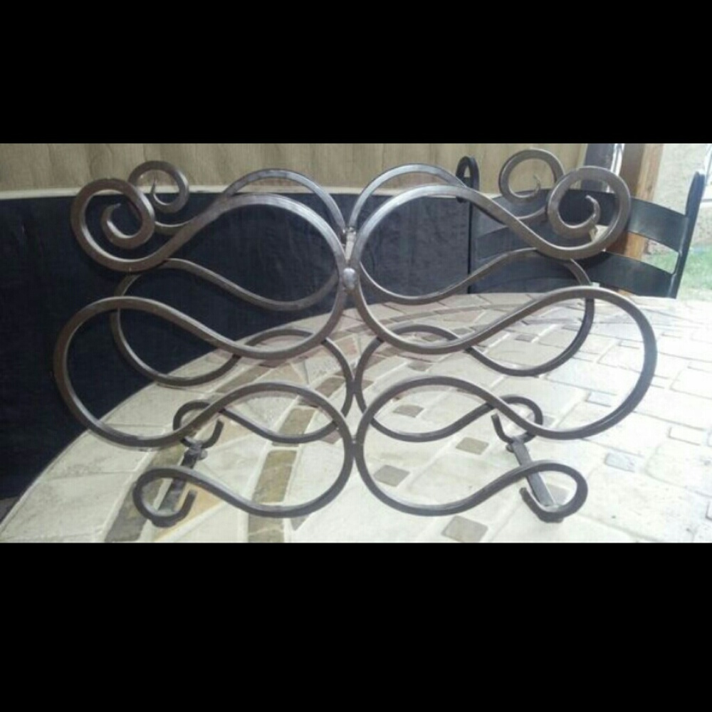 Living room wine rack decoration