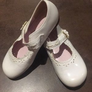 Toddlers dress shoes