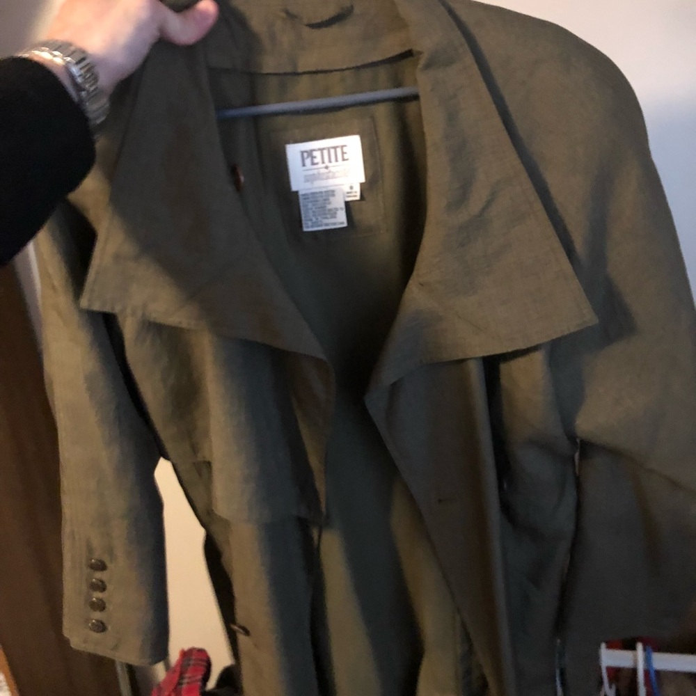 Women’s jackets - Picture 4 of 8