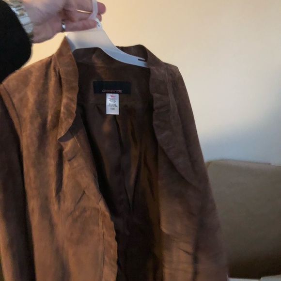 Women’s jackets - Picture 6 of 8