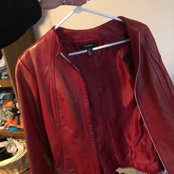 Women’s jackets - Picture 7 of 8